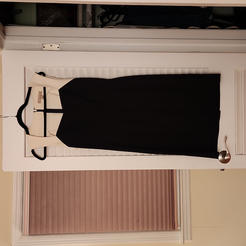 Banana Republic Black and Off-White Dress Size 10